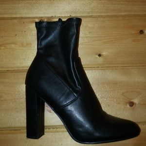 Steve Madden Boots